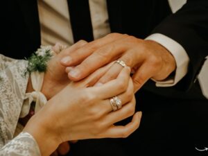 The Ultimate Guide to Engagement Rings: A Symbol of Love and Commitment