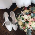 how to coordinate wedding party outfits
