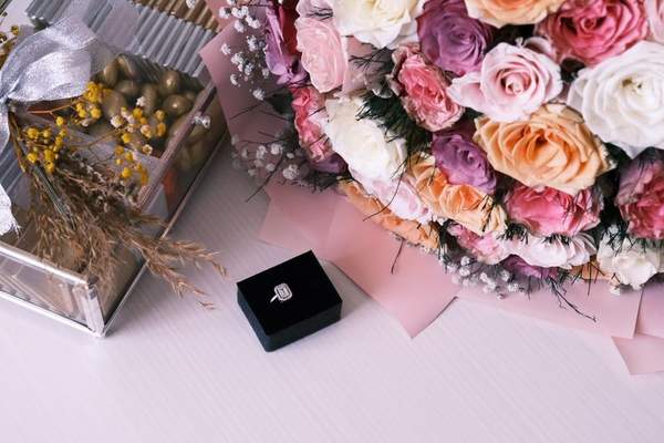 bridesmaid proposal gifts