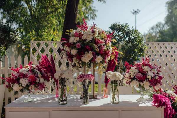 budget wedding decor ideas